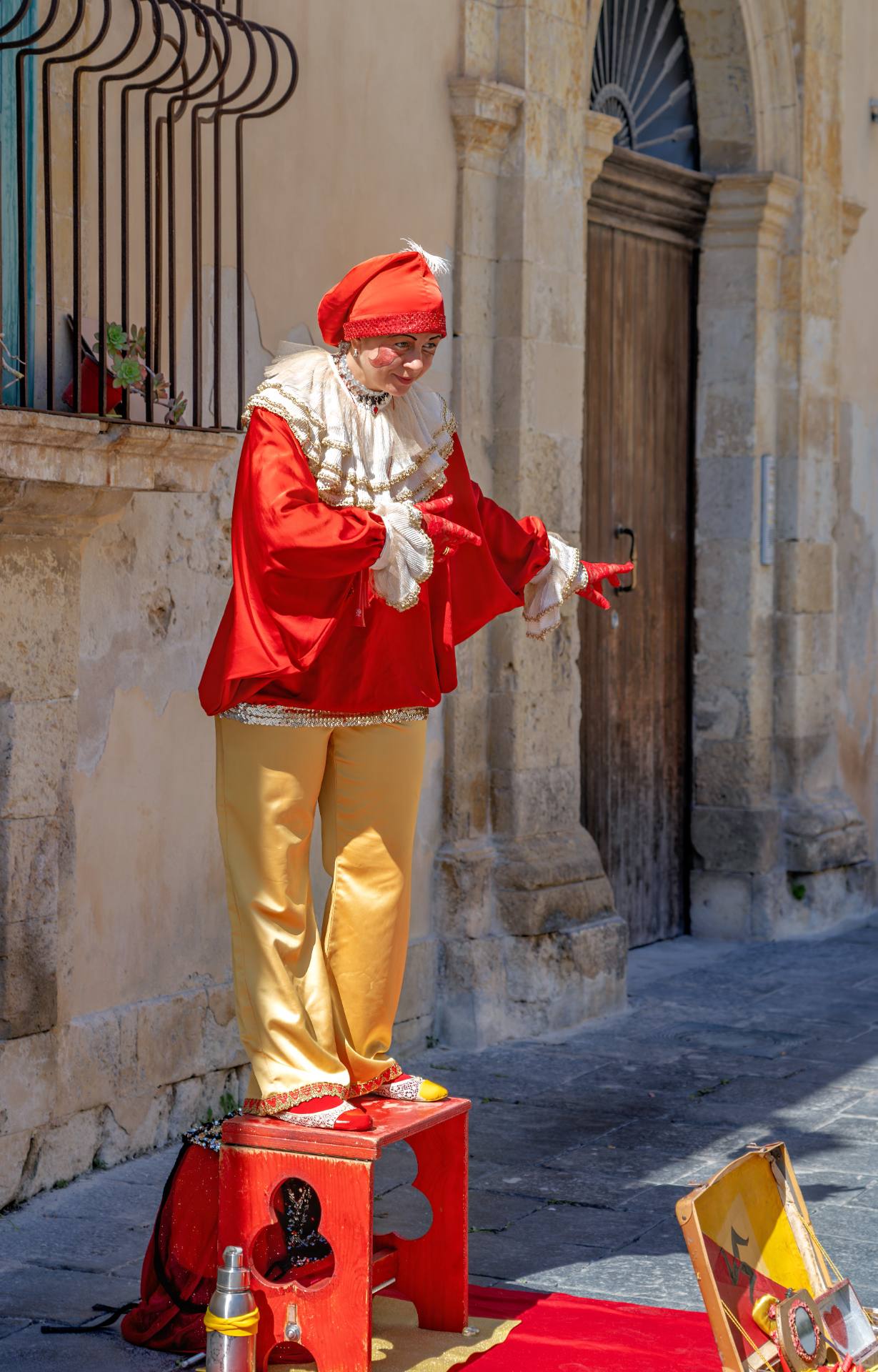Straßenszene in der belebten Corso Vittorio Emanuele